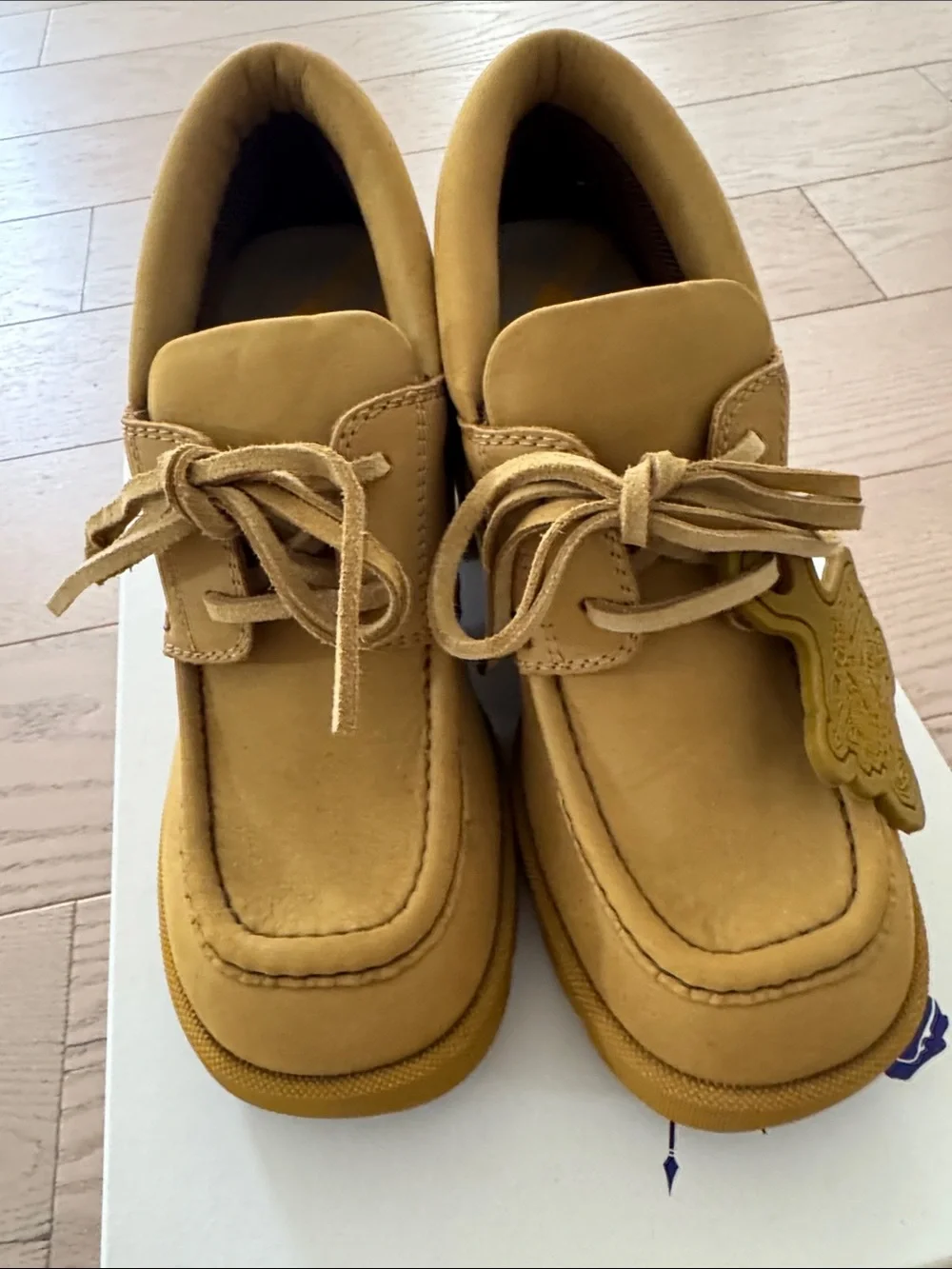 Burberry tan nubuck lace-up platform loafers
